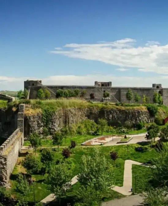 DİYARBAKIR